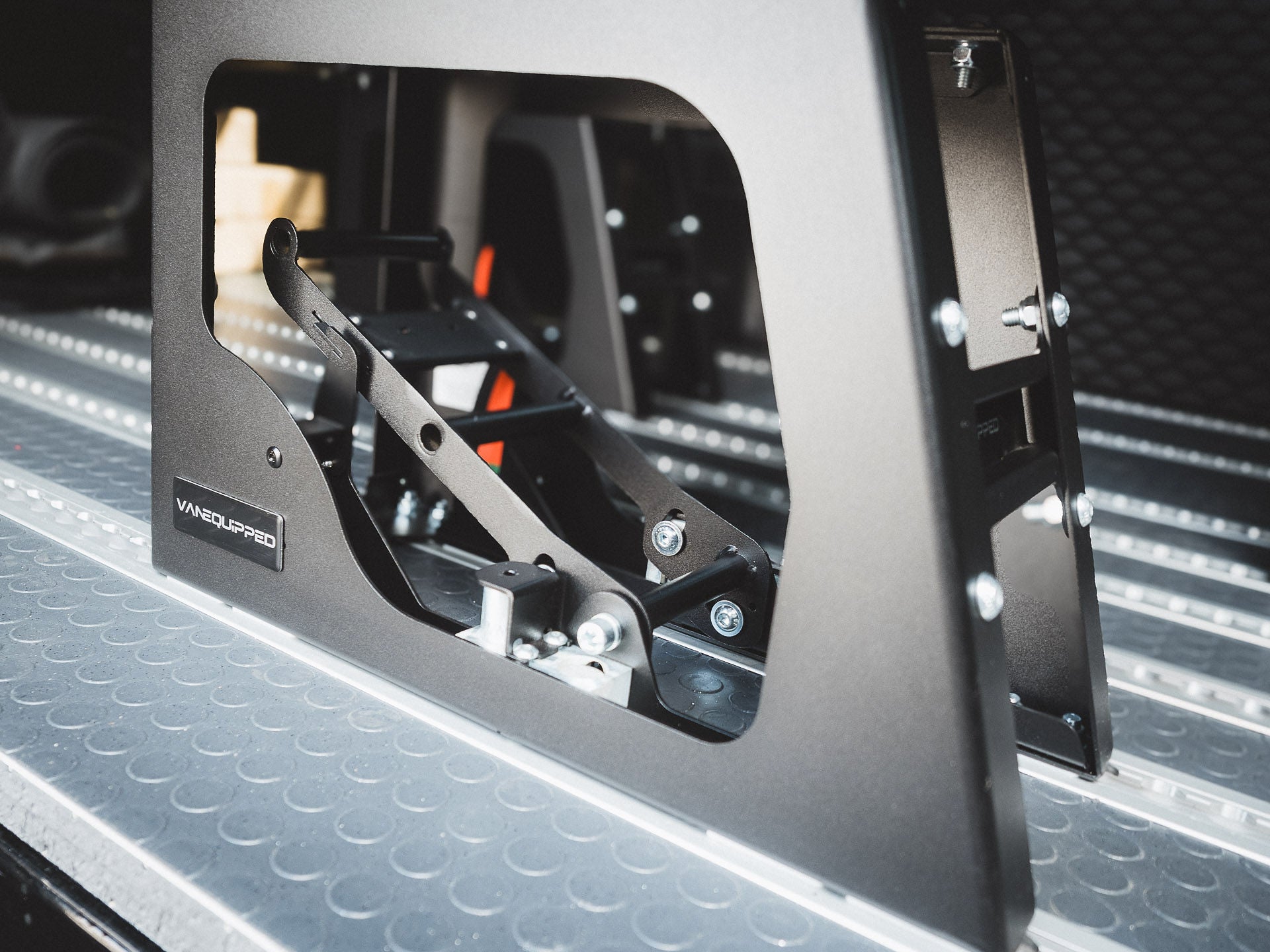 SafeTrack VKTR Seat